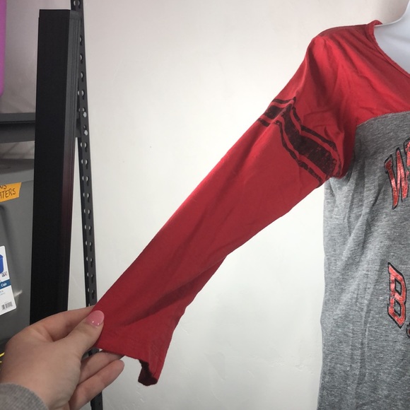 5th & Ocean Wisconsin Badgers long sleeve top size large - Picture 5 of 10